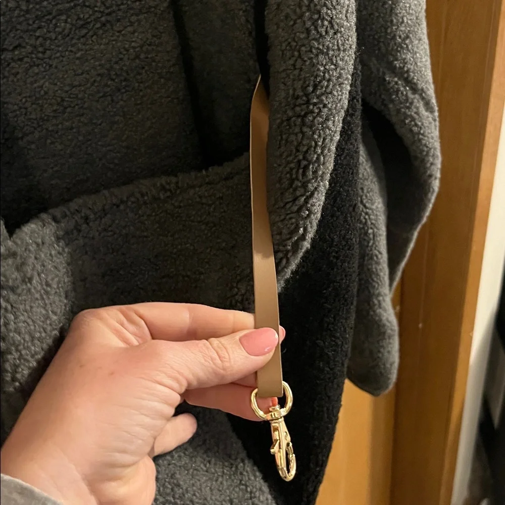 BeeLaunch NEW Dark Gray Fleece Sweater with Kangaroo Pouch‎ Pet Carrier XS
